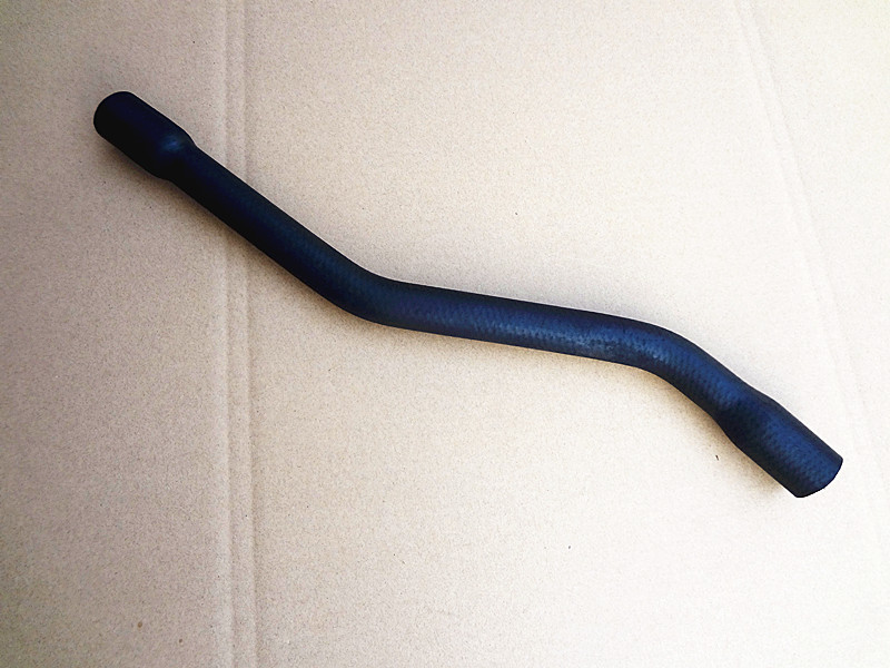 Molded rubber hose