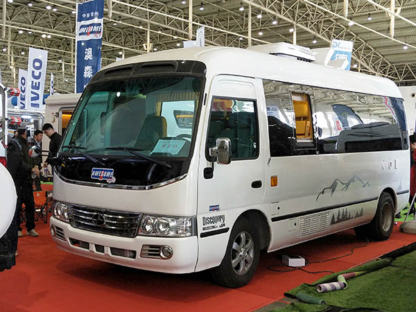 立马行车,踏遍九万里山河 立马行车,踏遍九万里山河
