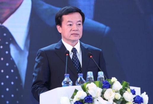 周强:经济全球化在形式和内容上正面临新的调整 周强:经济全球化在形式和内容上正面临新的调整