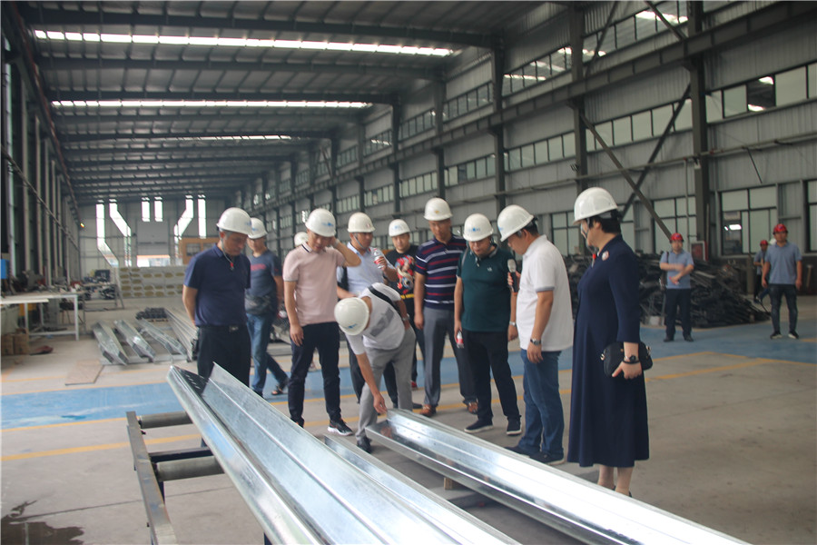 Zhongyuan District Federation of Industry and Commerce leaders visited Changxing Steel Structure