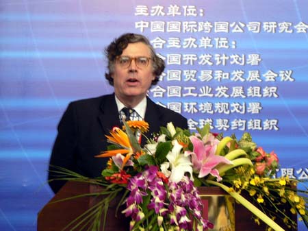 John Milligan-White:中国企业如何在全球化中生存 John Milligan-White:中国企业如何在全球化中生存