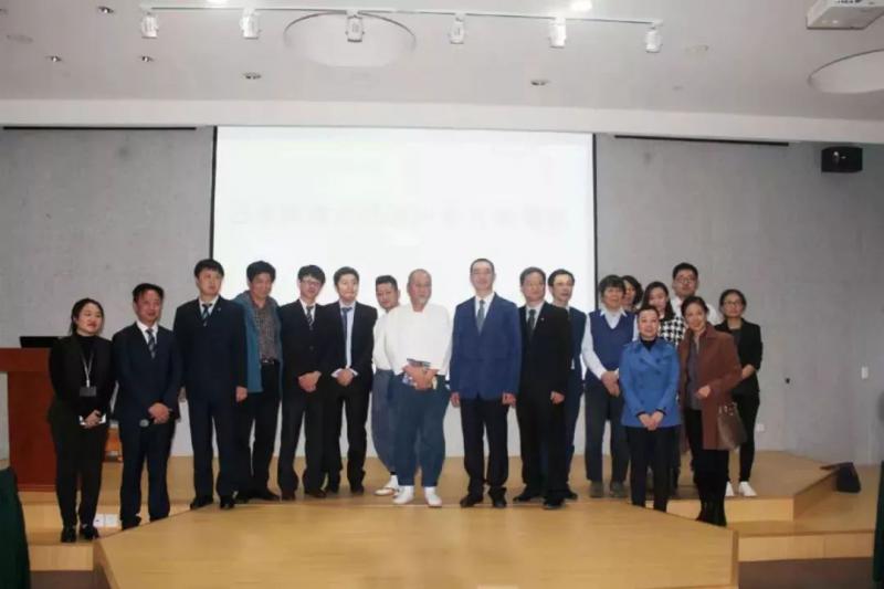 日本棋盘巨匠·吉田寅义大师讲演会圆满举办 日本棋盘巨匠·吉田寅义大师讲演会圆满举办
