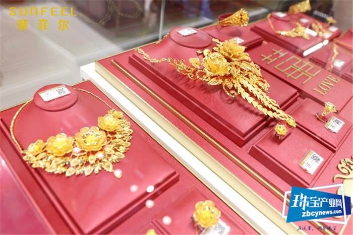 第四代品牌形象升级,赛菲尔珠宝全新亮相北京国际珠宝展 第四代品牌形象升级,赛菲尔珠宝全新亮相北京国际珠宝展