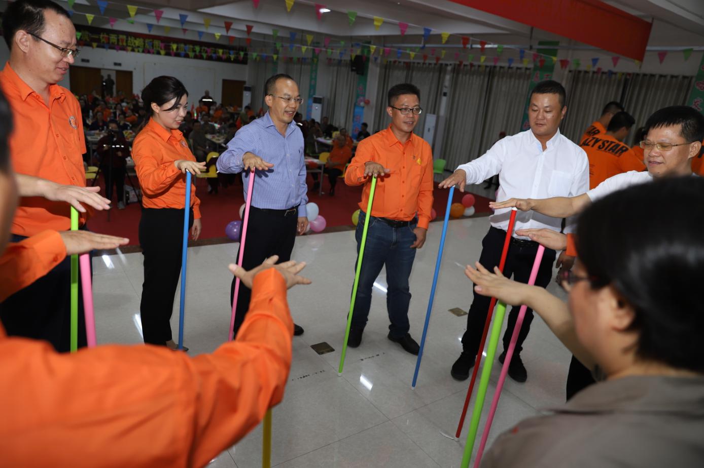 中金公司慶祝中華人民共和國成立70周年暨“踐行和越文化，奮力推進(jìn)鎳鐵冶煉項目建設(shè)”茶話會