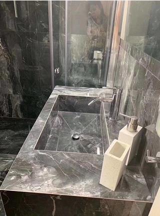 恭喜希腊客户刘女士收房啦！