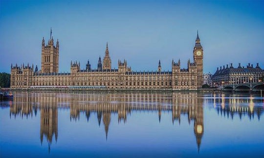 英国首席代表签证