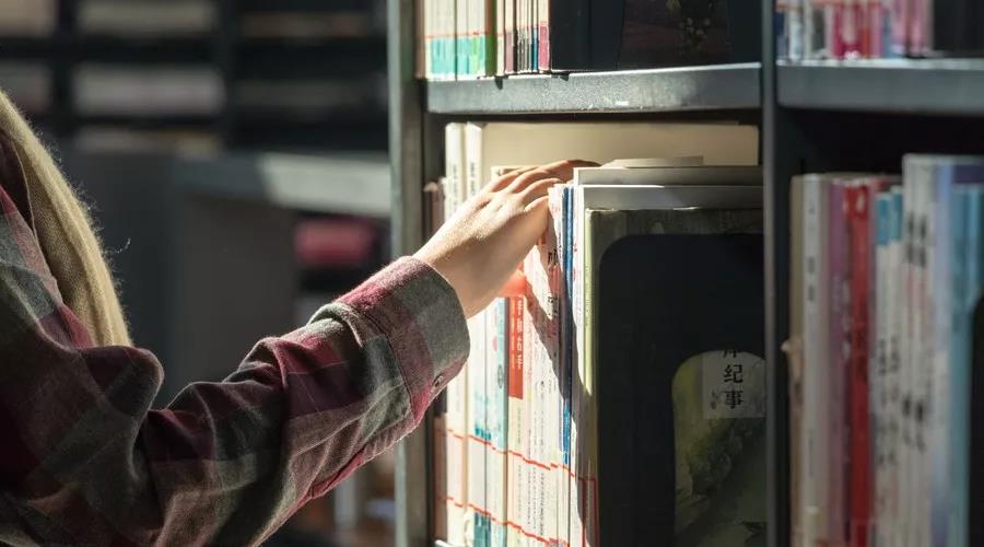 清华附小,人大附中都推荐中小学生阅读书单!(从小学到高中,值得收藏) 小学生书单 清华附小,人大附中都推荐中小学生阅读书单!(从小学到高中,值得收藏) 小学生书单