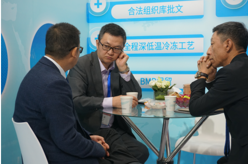 2019 COA 初次亮相 驚艷全場 2019 COA 初次亮相 驚艷全場