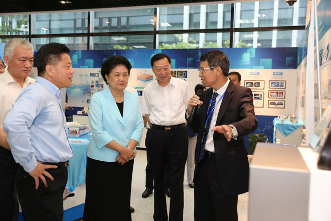 劉延東副總理來蘇州調研考察，走訪分子診斷企業
