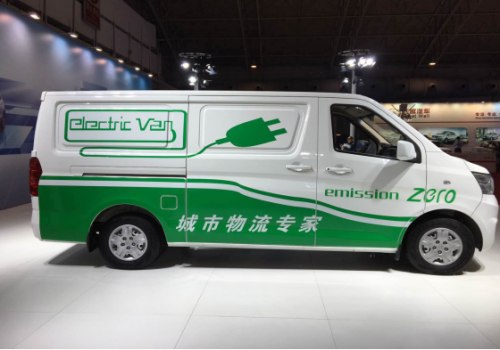 长安睿行EM80 长安睿行EM80
