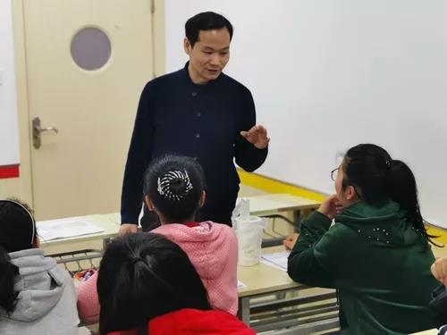 感恩同行丨1998-2019,世界变了,我们依旧... 感恩同行丨1998-2019,世界变了,我们依旧...