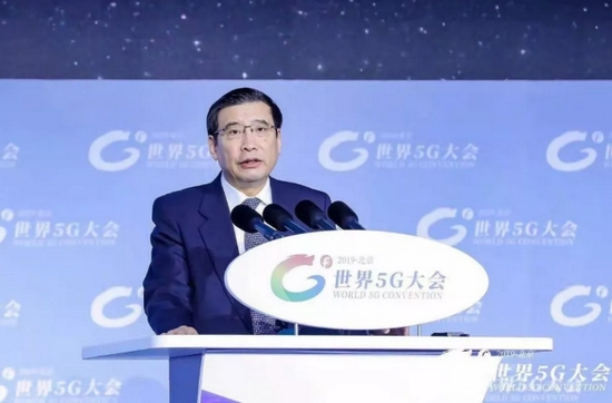 苗圩:全国已开通5G基站11.3万个,5G套餐签约用户87万 苗圩:全国已开通5G基站11.3万个,5G套餐签约用户87万