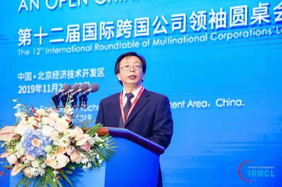 杨正位:跨国公司对世界和平健康发展起到更重要作用 杨正位:跨国公司对世界和平健康发展起到更重要作用