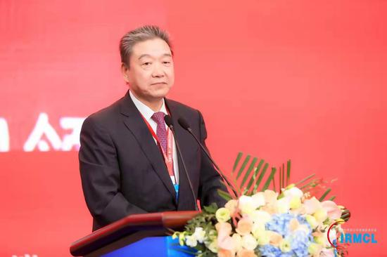 建行原行长张建国:欢迎跨国公司分享中国新市场机遇 建行原行长张建国:欢迎跨国公司分享中国新市场机遇