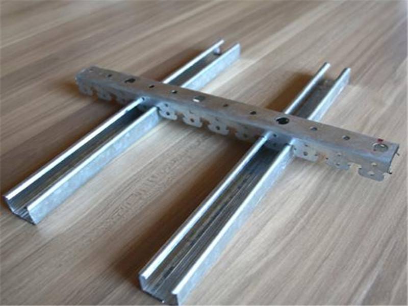 关于吊顶用轻钢龙骨 关于吊顶用轻钢龙骨