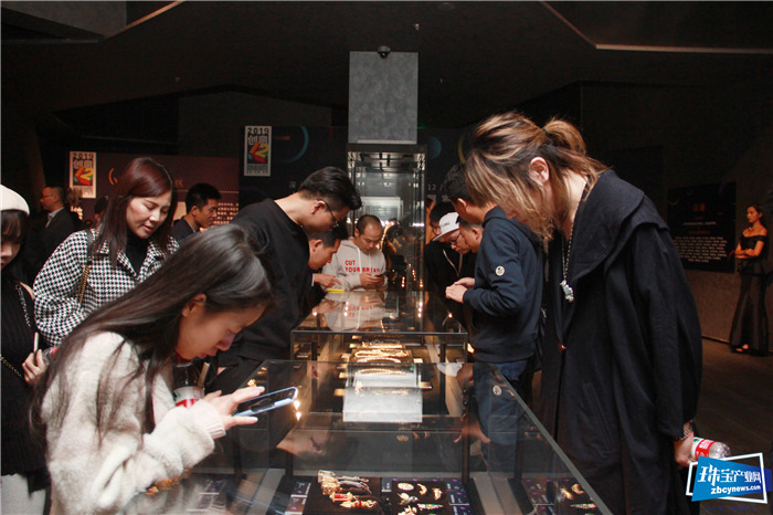 深圳市第15届创意十二月 “大湾区珠宝时尚设计展览”盛大启幕 深圳市第15届创意十二月 “大湾区珠宝时尚设计展览”盛大启幕