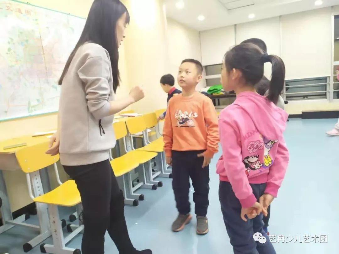如何做一个“会说话”的孩子,艺冉少儿艺术培训平台来告诉您! 如何做一个“会说话”的孩子,艺冉少儿艺术培训平台来告诉您!