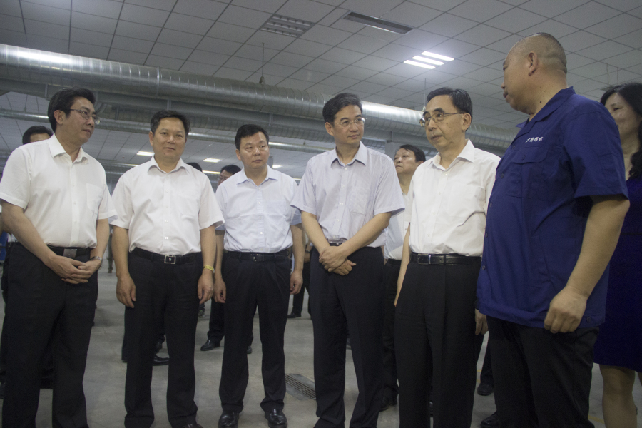 朱小丹省长率省政府代表团视察集团广新纺织项目 朱小丹省长率省政府代表团视察集团广新纺织项目