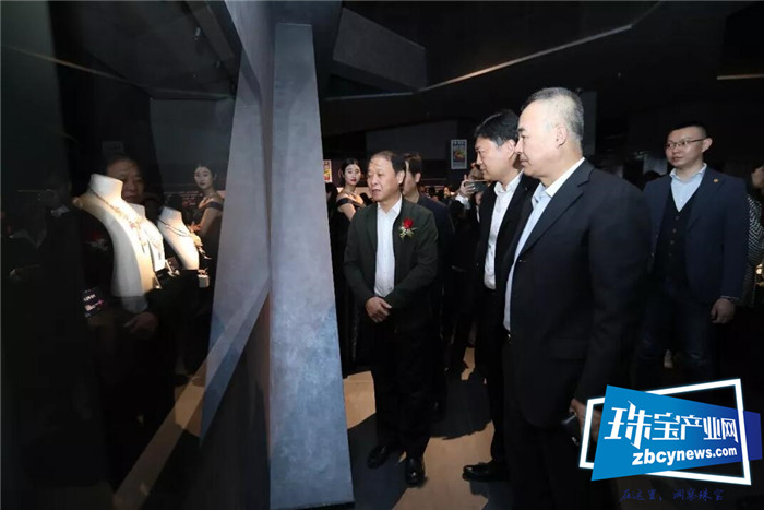 “东方之华•珠光璀璨”大湾区珠宝时尚文化创意高峰论坛即将举行 “东方之华•珠光璀璨”大湾区珠宝时尚文化创意高峰论坛即将举行