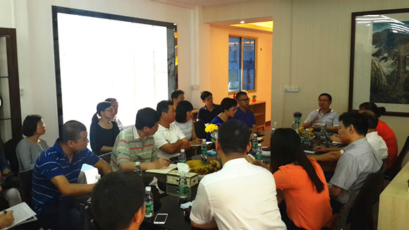 集团召开贸易业务转型暨方案营销现场研讨会 集团召开贸易业务转型暨方案营销现场研讨会