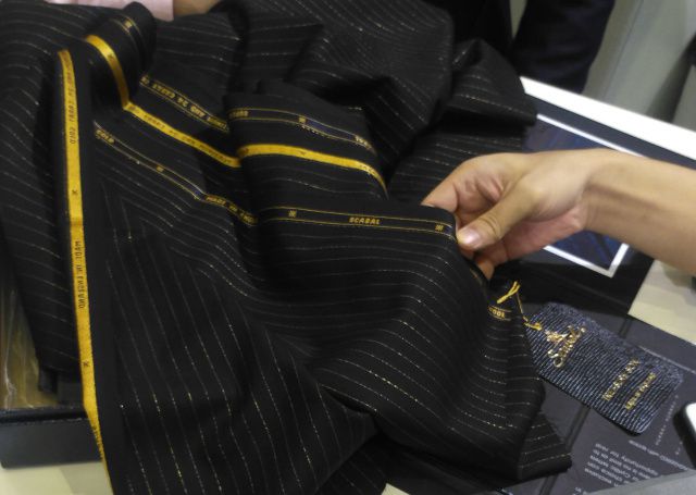 定制西服面料怎么选? 定制西服面料怎么选?