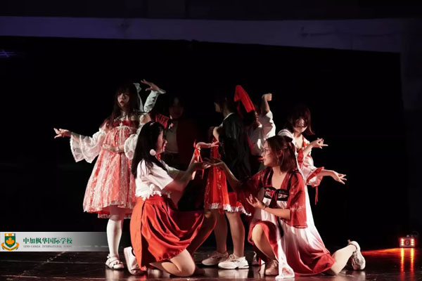 中加枫华国际学校舞蹈秀再次登场