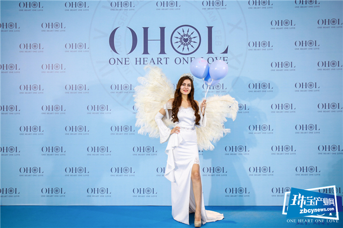 OHOL深圳首家新零售智慧珠宝店开业 OHOL深圳首家新零售智慧珠宝店开业