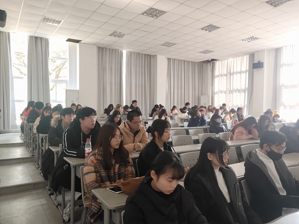 校心理咨询中心2019-2020学年第一学期心理委员培训顺利进行