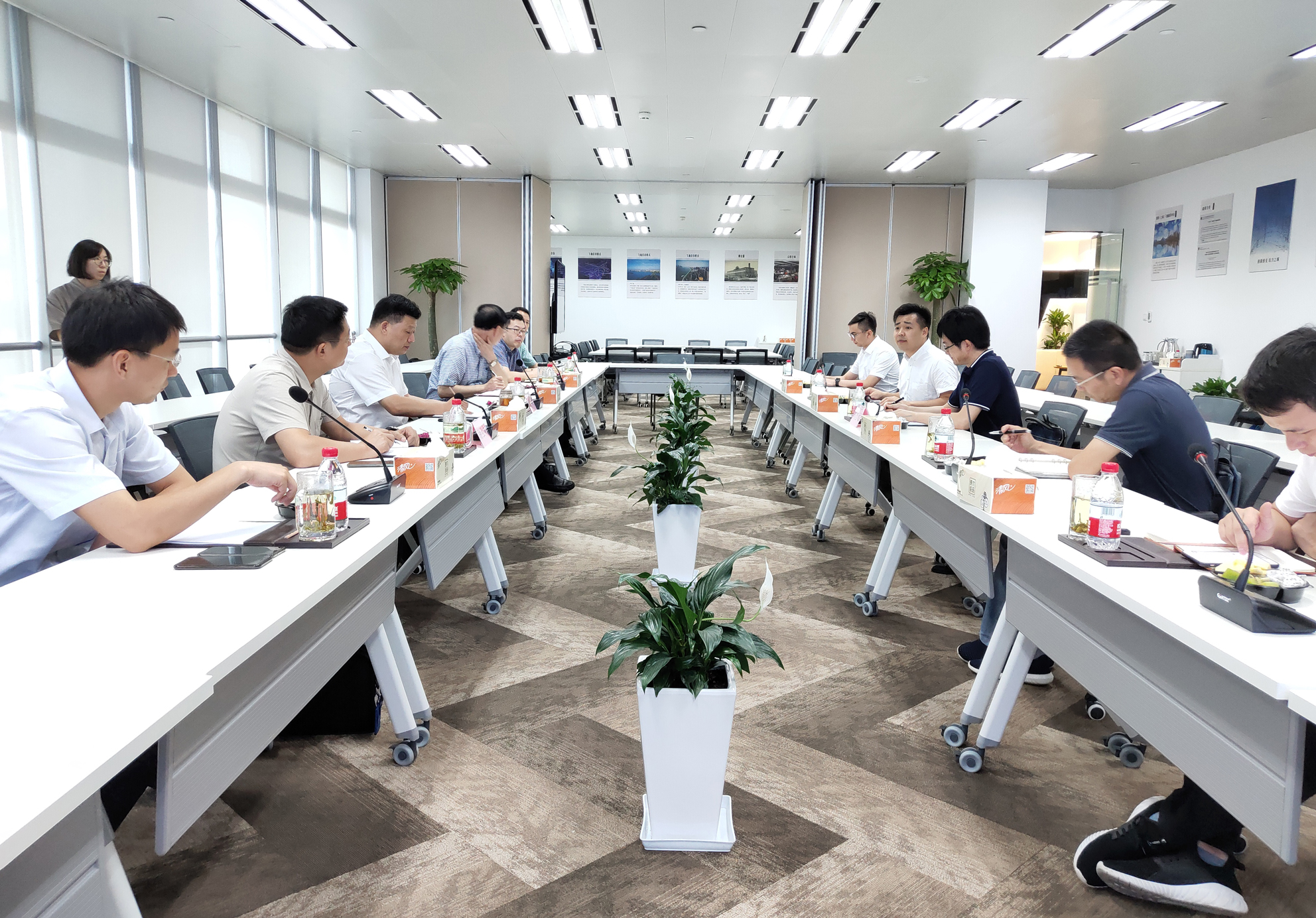 可能是上海最佳的中大型会议室选择