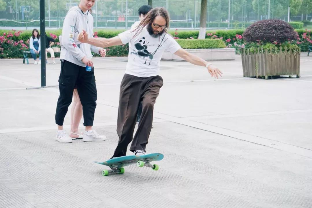 世界潮牌Vans,立达学院“滑出”新潮流! 世界潮牌Vans,立达学院“滑出”新潮流!
