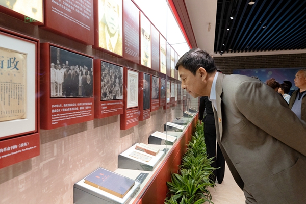 主题教育|参观中共一大、二大会址,学习建党历史 重温入党誓词 主题教育|参观中共一大、二大会址,学习建党历史 重温入党誓词