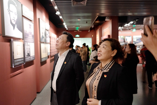 主题教育|参观中共一大、二大会址,学习建党历史 重温入党誓词 主题教育|参观中共一大、二大会址,学习建党历史 重温入党誓词