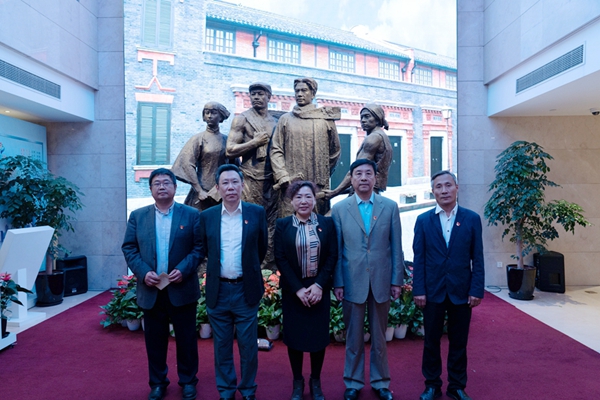 主题教育|参观中共一大、二大会址,学习建党历史 重温入党誓词 主题教育|参观中共一大、二大会址,学习建党历史 重温入党誓词