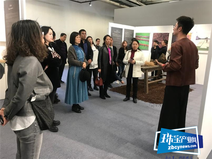 中央美院等高校提出合作 顺德伦教香云纱和珠宝产业要火 中央美院等高校提出合作 顺德伦教香云纱和珠宝产业要火
