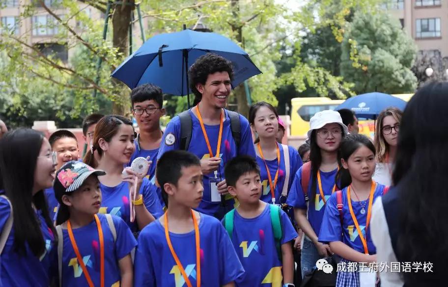 光华社区国际文化交流周走进成都王府外国语学校 光华社区国际文化交流周走进成都王府外国语学校