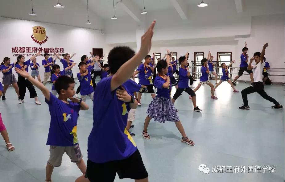 光华社区国际文化交流周走进成都王府外国语学校 光华社区国际文化交流周走进成都王府外国语学校