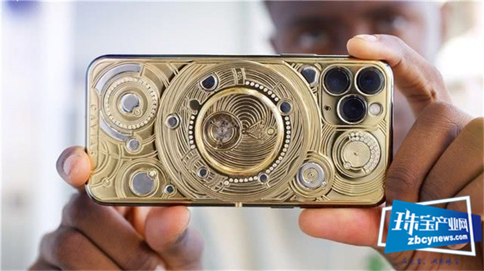 70万元!Caviar定制iPhone全是黄金和钻石 70万元!Caviar定制iPhone全是黄金和钻石