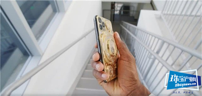 70万元!Caviar定制iPhone全是黄金和钻石 70万元!Caviar定制iPhone全是黄金和钻石