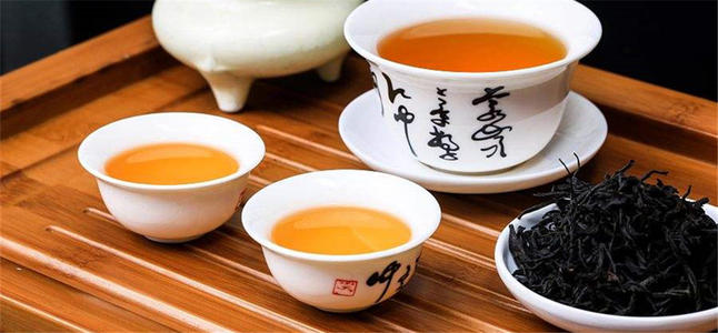喝茶养生“三张表”:看体质 重时间 知禁忌 喝茶养生“三张表”:看体质 重时间 知禁忌