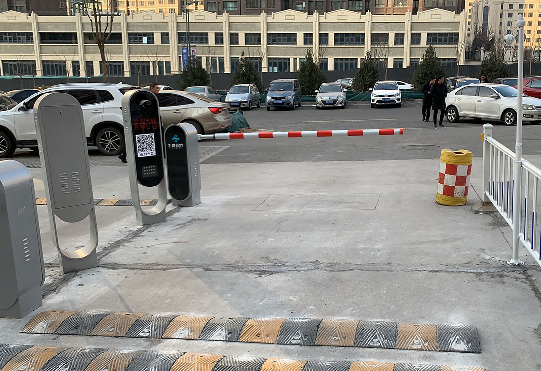 改善车辆拥堵,解决管理难题,太原锦东佳苑采用无人值守停车场管理系统 改善车辆拥堵,解决管理难题,太原锦东佳苑采用无人值守停车场管理系统