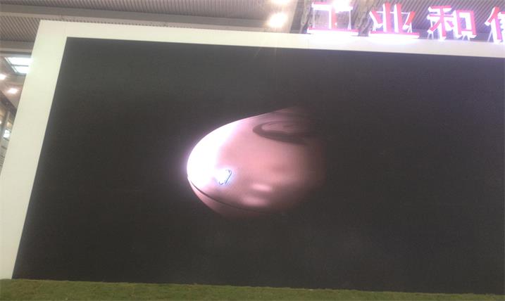 南雄市时代广场展厅LED室内全彩屏专用P5.0表贴单元板（奥马哈）
