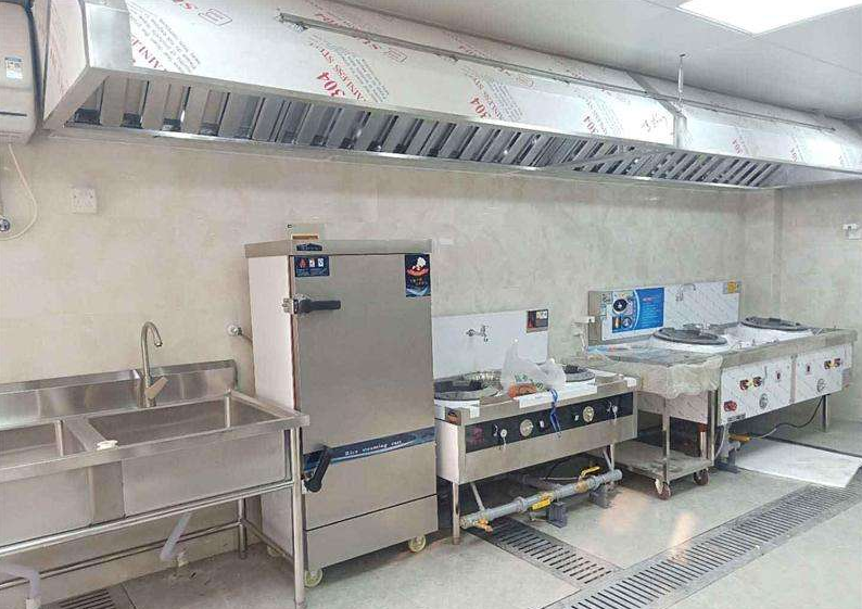 郑州餐厅设计师浅谈后厨的排烟通风 郑州餐厅设计师浅谈后厨的排烟通风