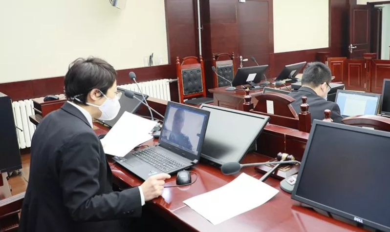 青岛铁路法院首次网上庭审 两起案件当庭调解结案