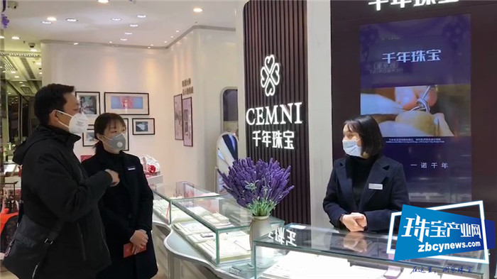 开工复产在即,越来越多的珠宝老板打起了这个主意 开工复产在即,越来越多的珠宝老板打起了这个主意