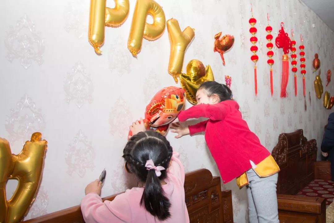 欢声笑语又聚首 凝心聚力再出发 欢声笑语又聚首 凝心聚力再出发