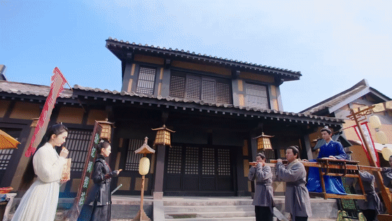 我院毕业生于朦胧主演《两世欢》、李政阳出演《孤独皇后》