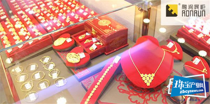 融润展柜与印度珠宝集团合作,中国的珠宝展柜走向世界 融润展柜与印度珠宝集团合作,中国的珠宝展柜走向世界