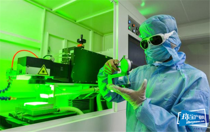 科学家已经研究出人造钻石,简单快速且省钱 科学家已经研究出人造钻石,简单快速且省钱