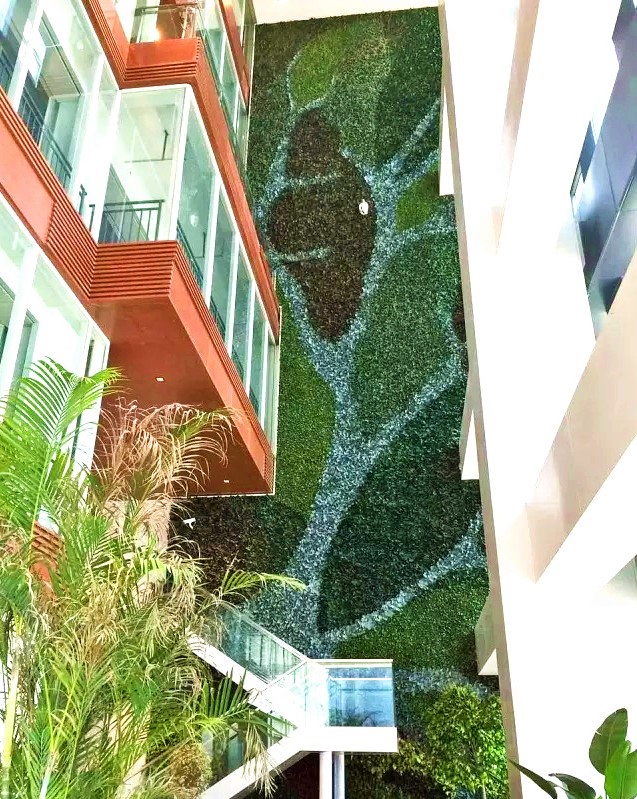 招商局上海中心绿植墙 招商局上海中心绿植墙