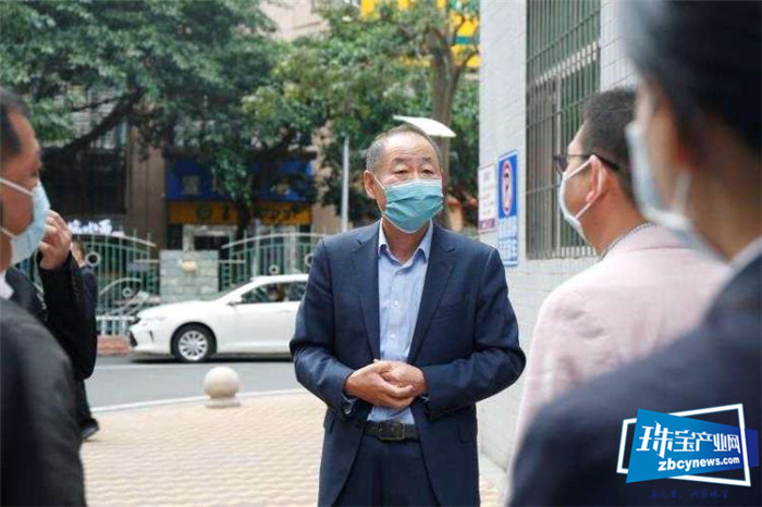 安华投资集团情系抗疫一线,罗湖医院集团受赠医用口罩 安华投资集团情系抗疫一线,罗湖医院集团受赠医用口罩